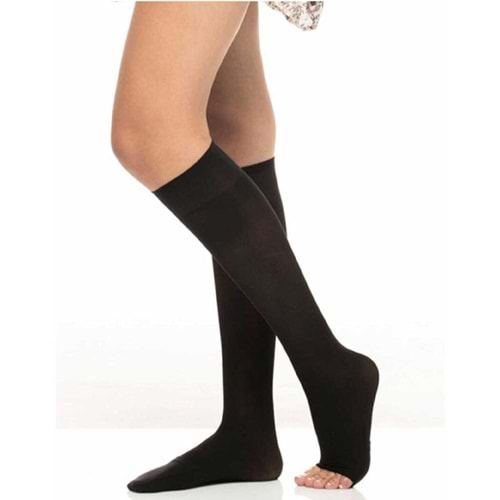 Oral 4004 Bayan Dizaltı Burundan Pratik Açılan Abdest Çorabı